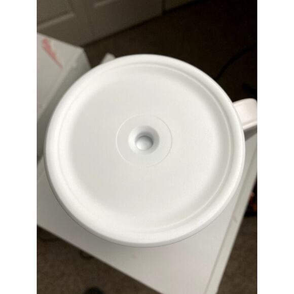 💎 HOST PICK 💎 Meoky 40oz. Leakproof Love Tumbler - (NIB) - Picture 4 of 12